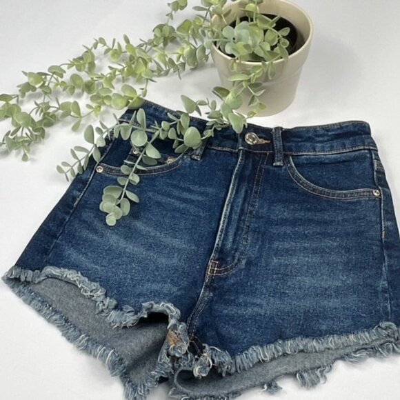 Zara Pants - Zara Distressed High Rise Super Short Jean Short, Size: 00